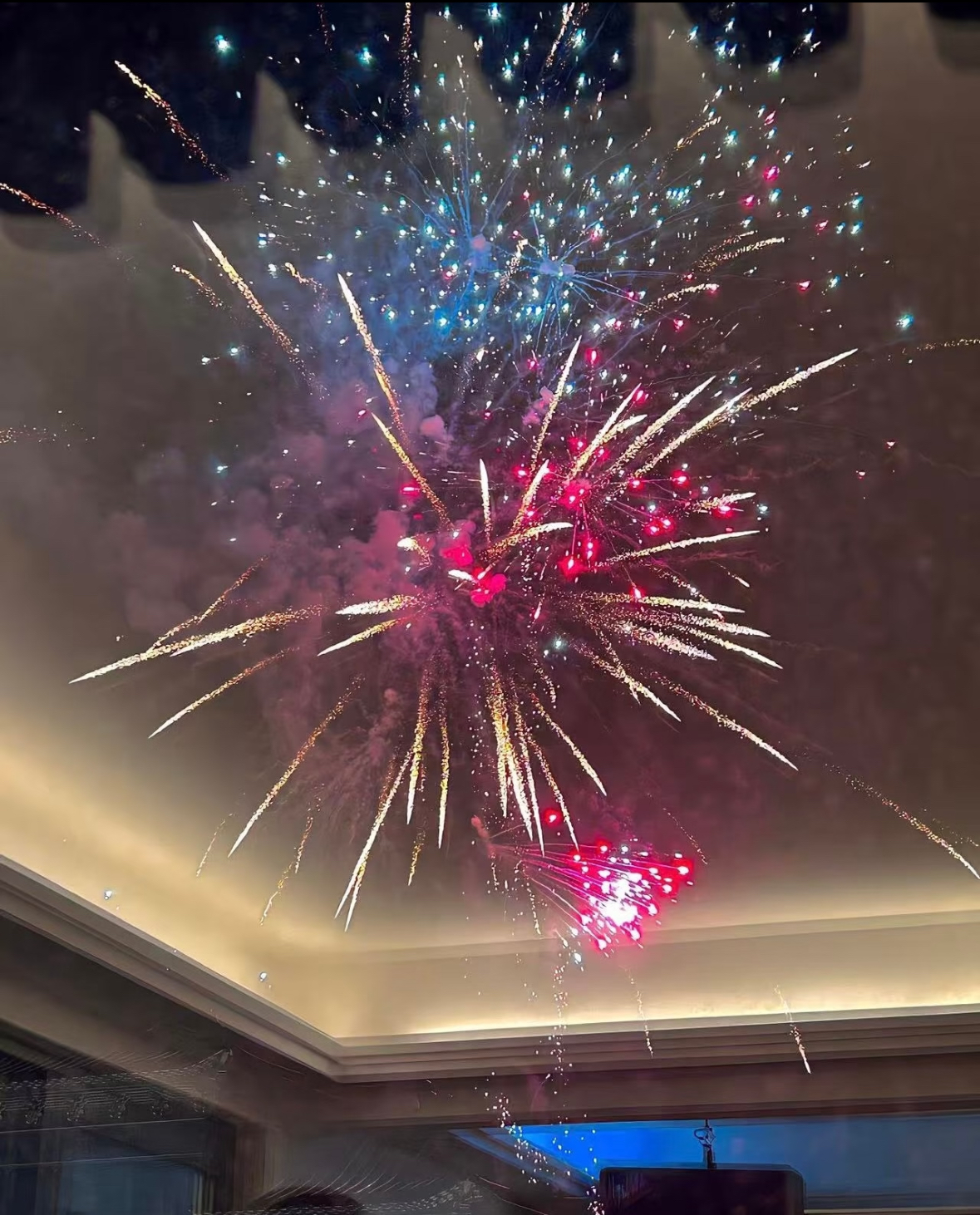 The Next Horizon of Pyrotechnics: Embracing Smokeless Fireworks for a Safer, Greener Future