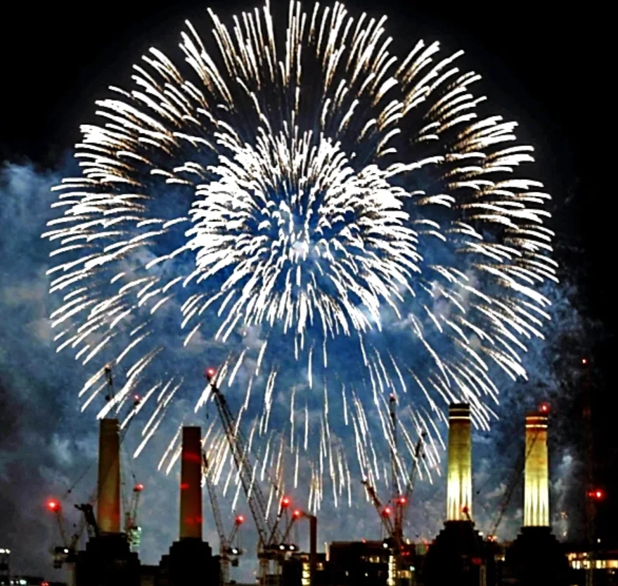 A Spectacle of Impermanence: The Enduring Allure of Pyrotechnic Artistry